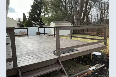 34 Scholl Drive, Farmingdale, NY 11735 - Photo 14