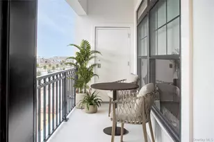 695 Merrick Ave, Westbury, NY 11590 - Photo 8