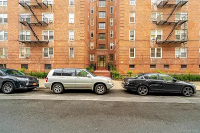 2080 Barnes Avenue #4A, Bronx, NY 10462 - Photo 30
