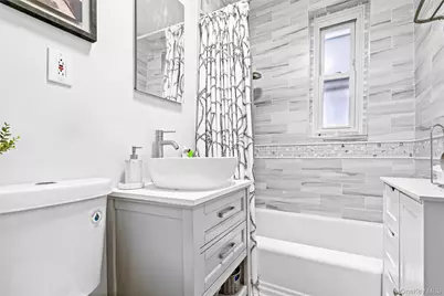 2080 Barnes Avenue #4A, Bronx, NY 10462 - Photo 26