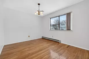 15 Pauline Ct, Spring Valley, NY 10977 - Photo 8