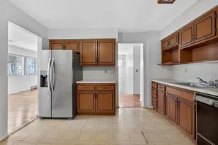 15 Pauline Ct, Spring Valley, NY 10977 - Photo 10