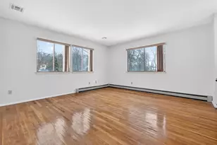 15 Pauline Ct, Spring Valley, NY 10977 - Photo 6