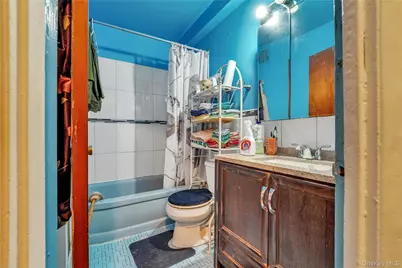 944 E 106th Street, Brooklyn, NY 11236 - Photo 14