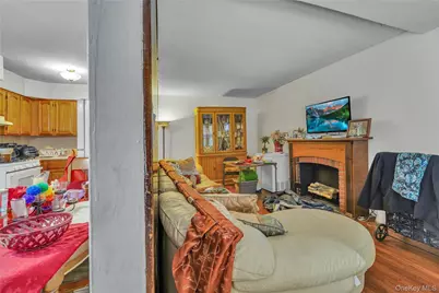 944 E 106th Street, Brooklyn, NY 11236 - Photo 10