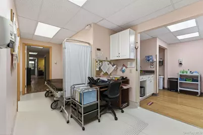 301 Hurley Avenue, Kingston, NY 12401 - Photo 20