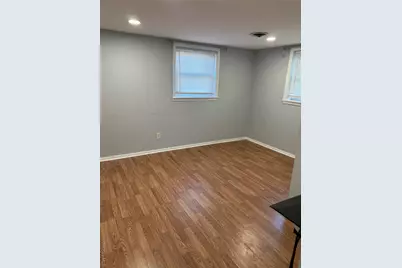 30 Gates Avenue, Brentwood, NY 11717 - Photo 4