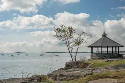 31 Howell Avenue, Larchmont, NY 10538 - Photo 34