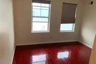 1-34 Meridian Blvd, Arverne, NY 11692 - Photo 4