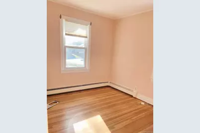 11 Edgewood Place, Huntington Station, NY 11746 - Photo 4