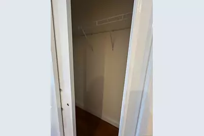 131 E Main Street, Bay Shore, NY 11706 - Photo 4