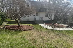 8 Ridge St, Sleepy Hollow, NY 10591 - Photo 2