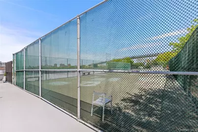 25-40 Shore Boulevard #6M, Astoria, NY 11102 - Photo 16