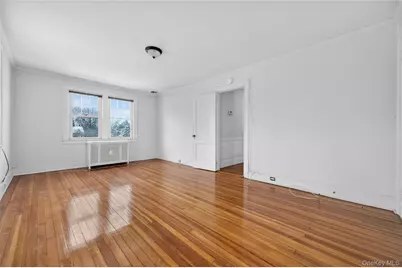 225 Nassau Boulevard, Garden City, NY 11530 - Photo 16