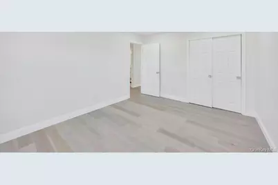 7 Suzanne Lane, Bethpage, NY 11714 - Photo 18