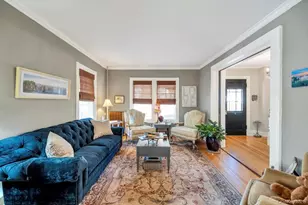 204 Myrtle Ave, Port Jefferson, NY 11777 - Photo 8