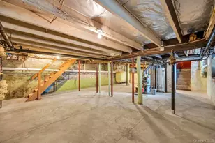 204 Myrtle Ave, Port Jefferson, NY 11777 - Photo 36