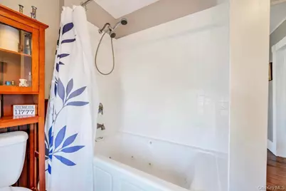 204 Myrtle Avenue, Port Jefferson, NY 11777 - Photo 30