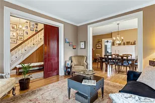 204 Myrtle Ave, Port Jefferson, NY 11777 - Photo 10