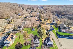 204 Myrtle Ave, Port Jefferson, NY 11777 - Photo 6