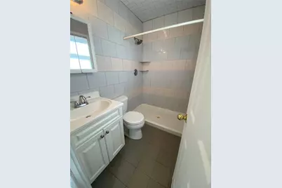 355 Bayville Avenue #8, Bayville, NY 11709 - Photo 4