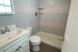 355 Bayville Ave, Bayville, NY 11709 - Photo 4