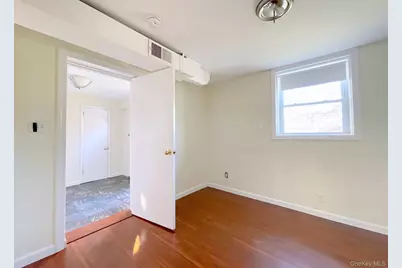 1320 Mamaroneck Avenue, Mamaroneck, NY 10543 - Photo 24