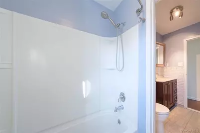 1320 Mamaroneck Avenue, Mamaroneck, NY 10543 - Photo 16