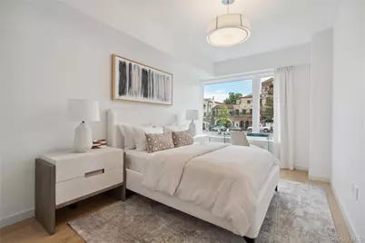 218 Middle Neck Road #211, Great Neck, NY 11021 - Photo 20