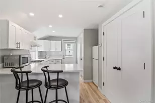 19 Pine Ln, Bayville, NY 11709 - Photo 36