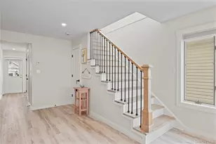 19 Pine Ln, Bayville, NY 11709 - Photo 16