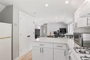 19 Pine Ln, Bayville, NY 11709 - Photo 36