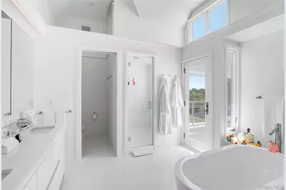 64 W End Road, East Hampton, NY 11937 - Photo 16