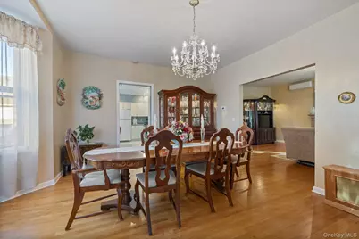 307 N Fulton Avenue, Fleetwood, NY 10552 - Photo 10