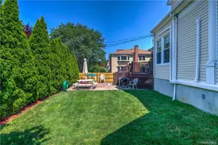 221 E Sidney Ave, Mount Vernon, NY 10550 - Photo 12