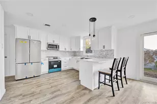 1811 Bedford Ave, Merrick, NY 11566 - Photo 8