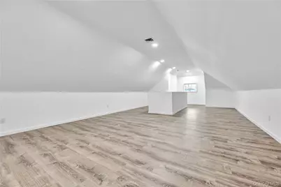 1811 Bedford Avenue, Merrick, NY 11566 - Photo 20