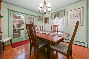 264 N Delaware Ave, Massapequa, NY 11758 - Photo 6