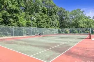 21 Sierra, Coram, NY 11727 - Photo 10