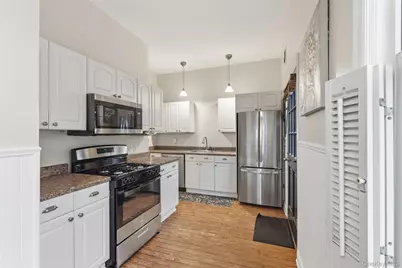 11 Oakdale Manor, Suffern, NY 10901 - Photo 6