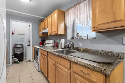 51 Jordan Drive, Medford, NY 11763 - Photo 28