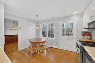 13 Reeback Dr, Ossining, NY 10562 - Photo 12