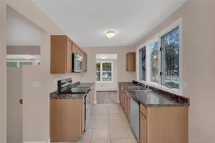 11 Island Rd, Sound Beach, NY 11789 - Photo 6