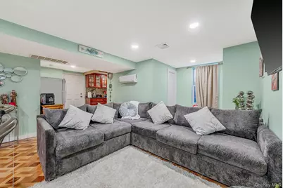 20 Howe Road, Coram, NY 11727 - Photo 18