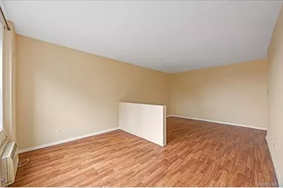 2015 St Paul Avenue #3G, Bronx, NY 10461 - Photo 6