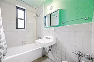 2015 St Paul Ave, Bronx, NY 10461 - Photo 18