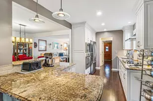 82-07 213th St, Queens Village, NY 11427 - Photo 10