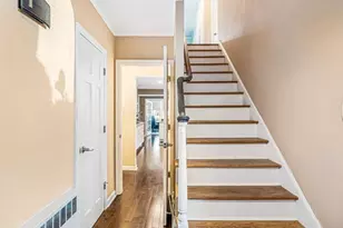 82-07 213th St, Queens Village, NY 11427 - Photo 14