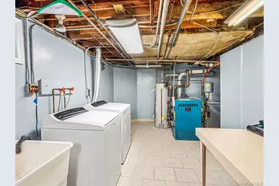 8207 213th Street, Queens Village, NY 11427 - Photo 22