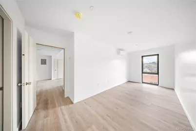 70-40 45 Avenue #6G, Elmhurst, NY 11373 - Photo 8